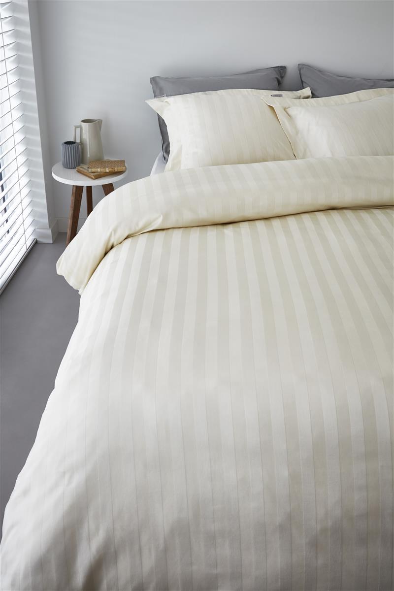 Beddinghouse Shine bed linen - Ecru