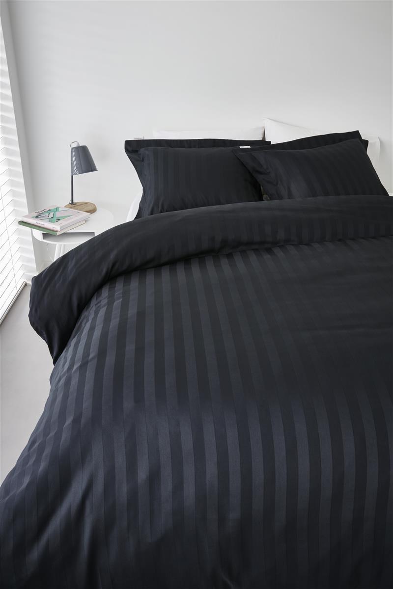 Beddinghouse Shine Pillowcase - Black