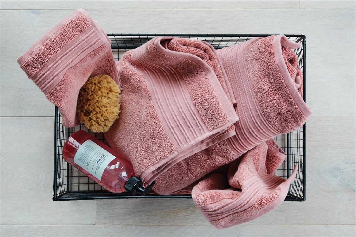 Beddinghouse Sheer bathroom textiles - terracotta