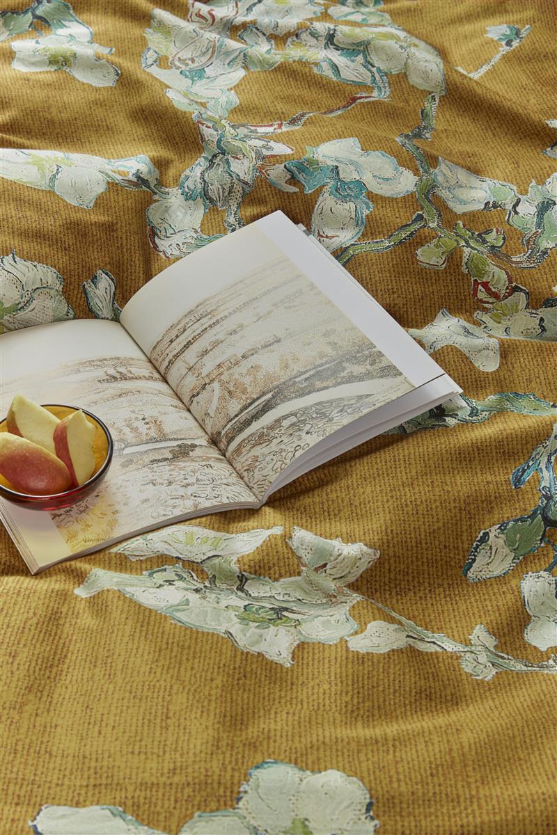 Beddinghouse x Van Gogh Museum Blossoming Bettwäsche - Ocker