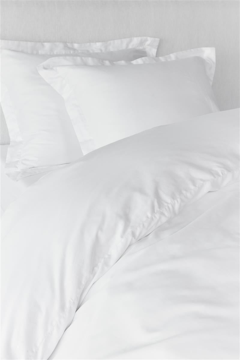 Beddinghouse Gloss Bed Linen - White