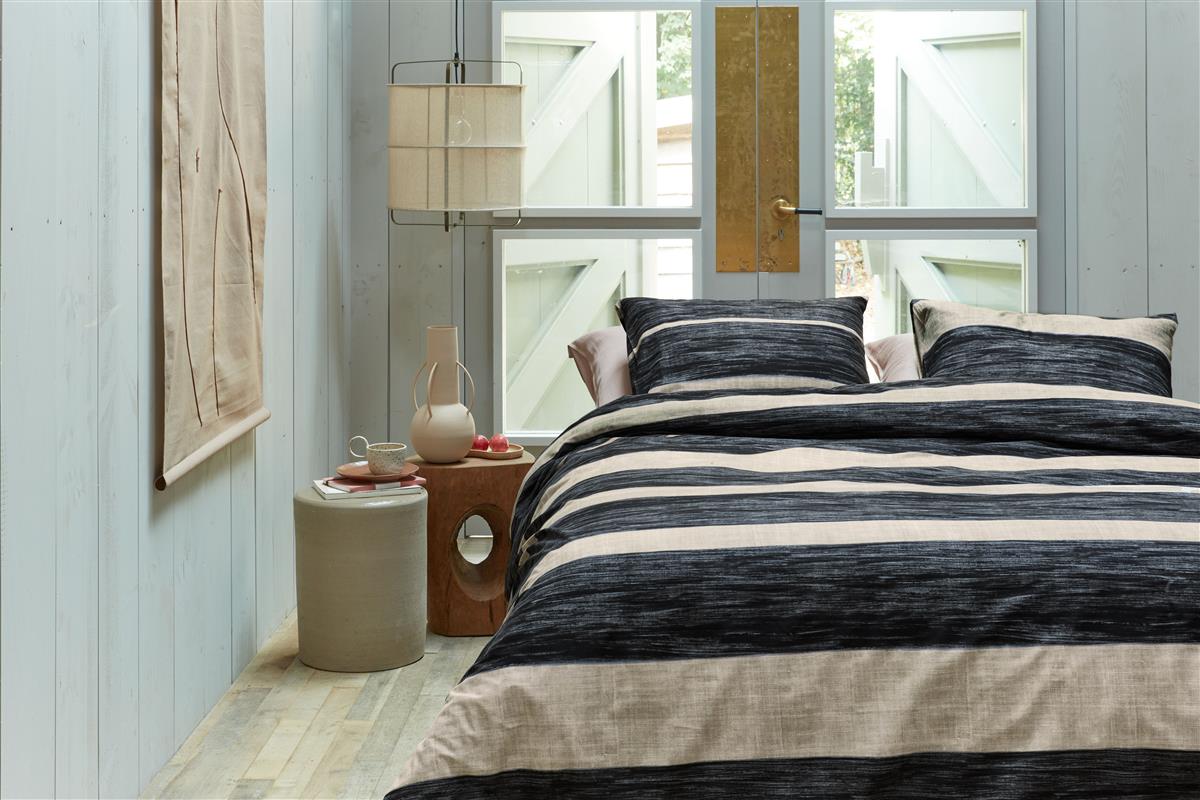 vtwonen Painted Stripe Bettwäsche - Schwarz