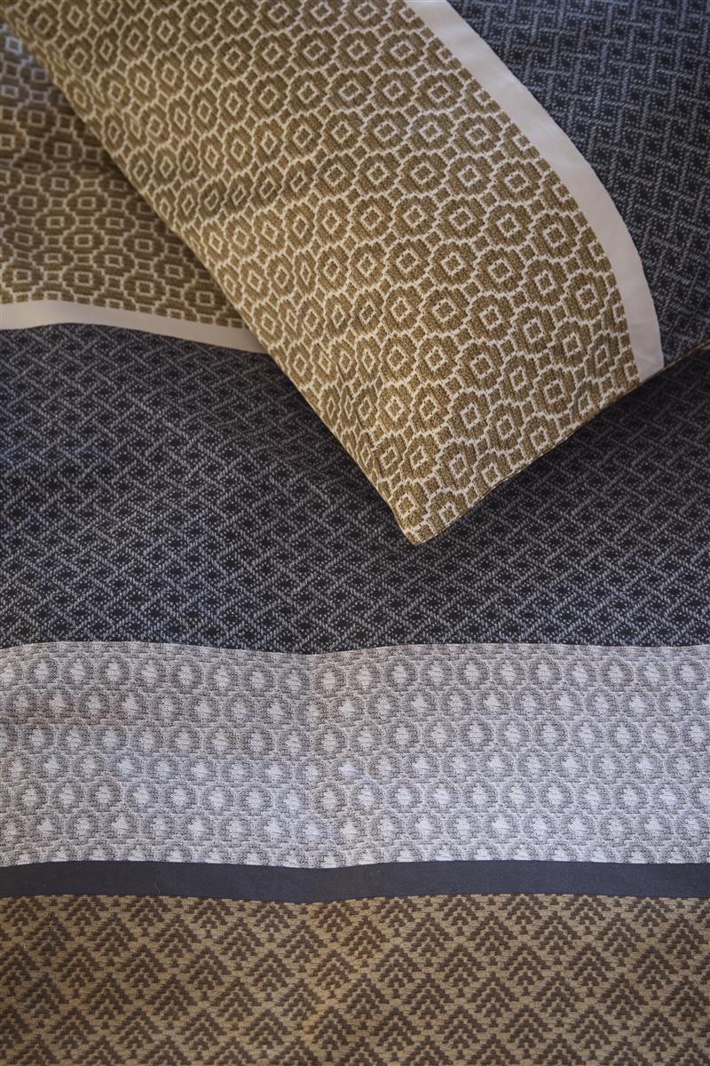 Beddinghouse Marli bed linen - grey