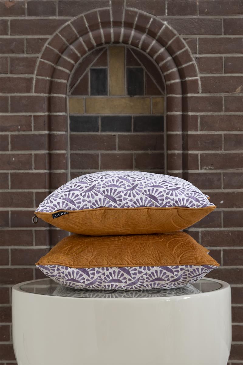 MOOOI Woodblock Beetle Square Zierkissen - Hellviolett