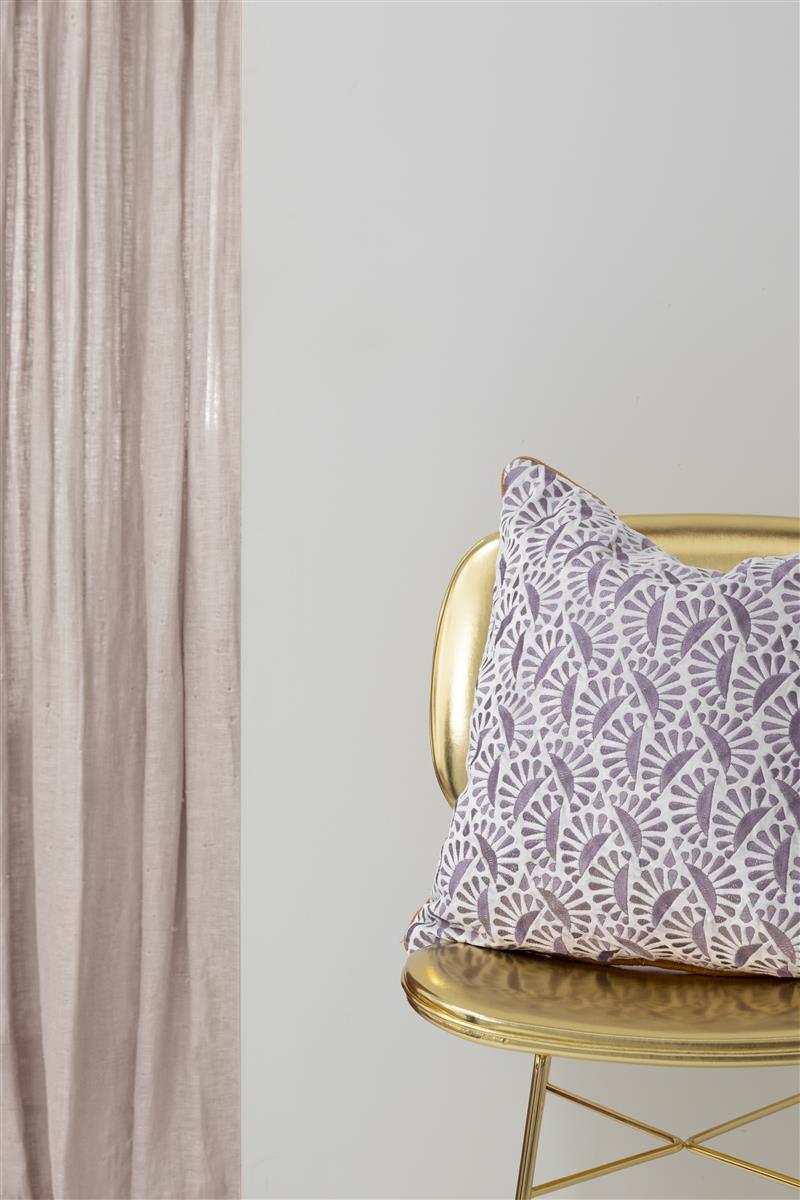 MOOOI Woodblock Beetle Square Zierkissen - Hellviolett