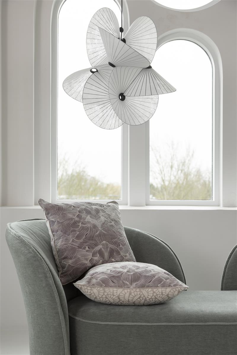 MOOOI Techno Bee Square Zierkissen - Hellviolett