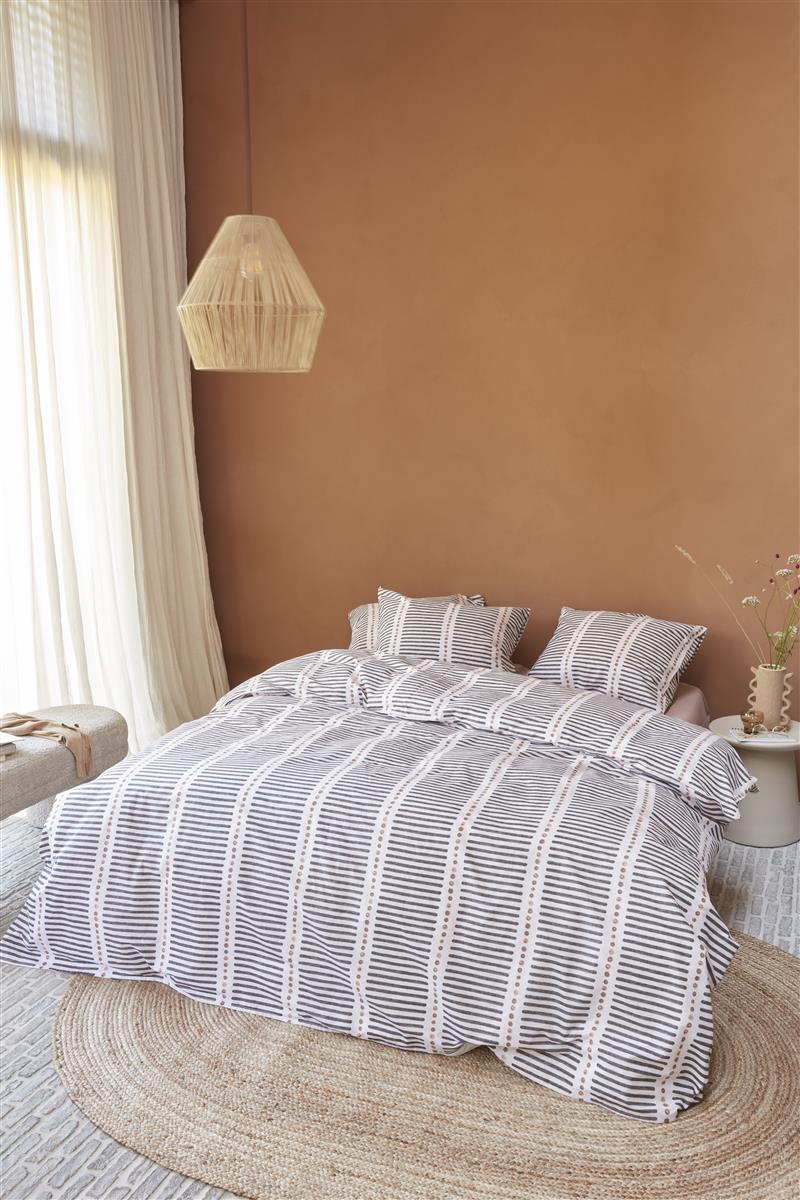 vtwonen Stip and Stripe bed linen - Blush