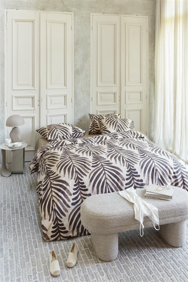 vtwonen Bold Feathers bed linen - sand
