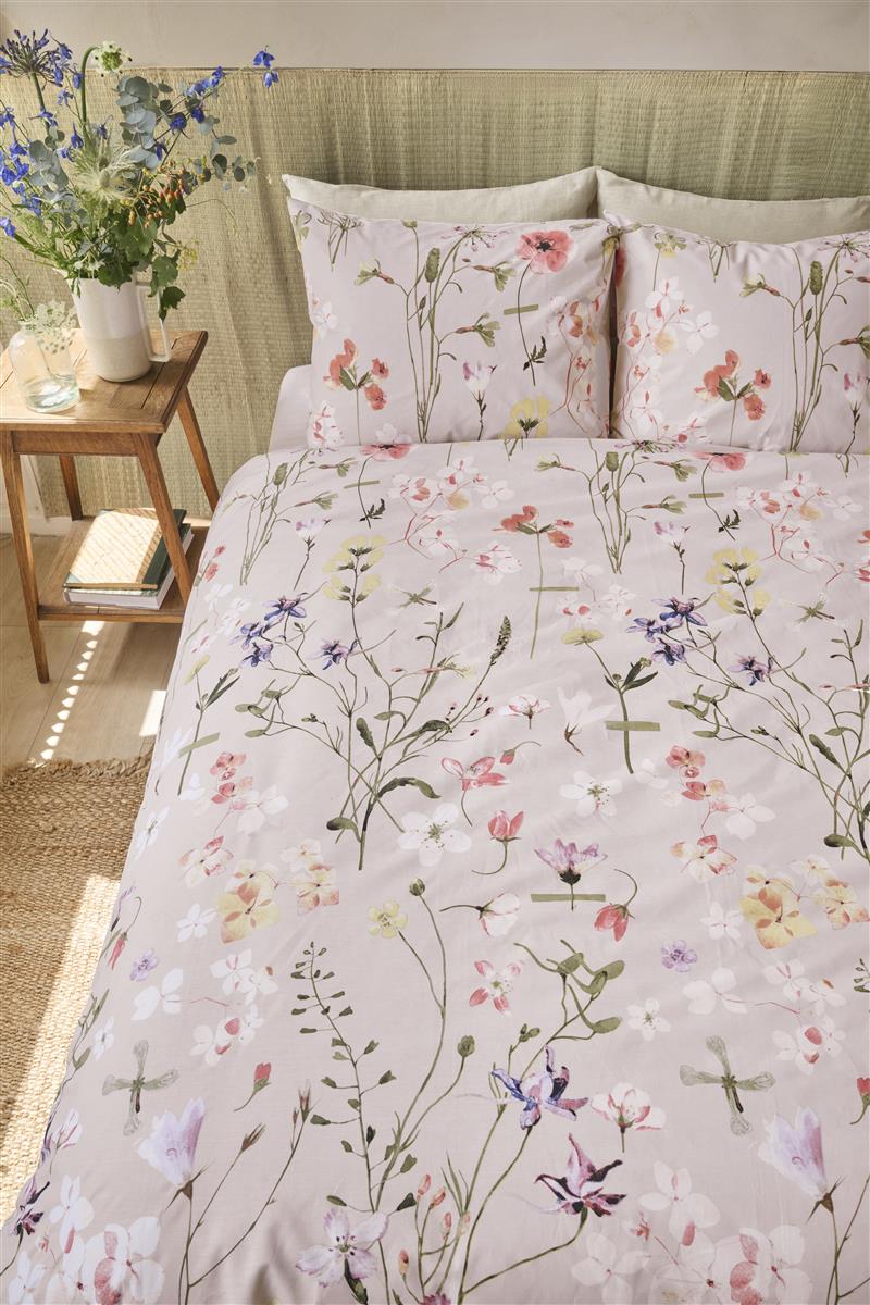 Beddinghouse Flowerlove bed linen - sand