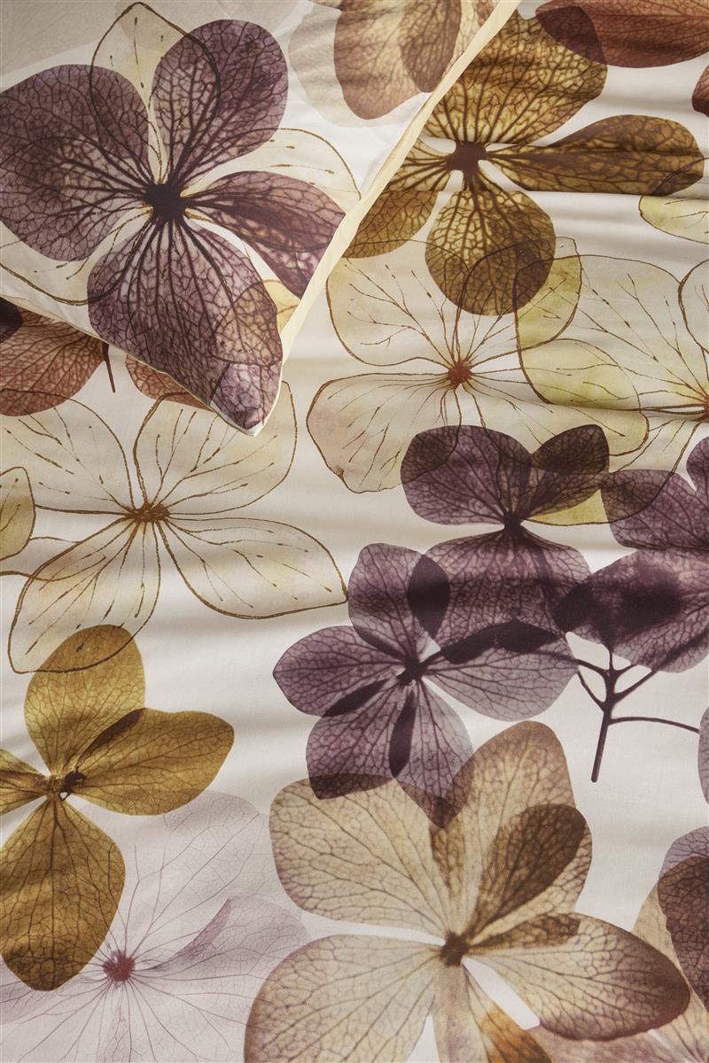 Beddinghouse Cilla bed linen - Multi