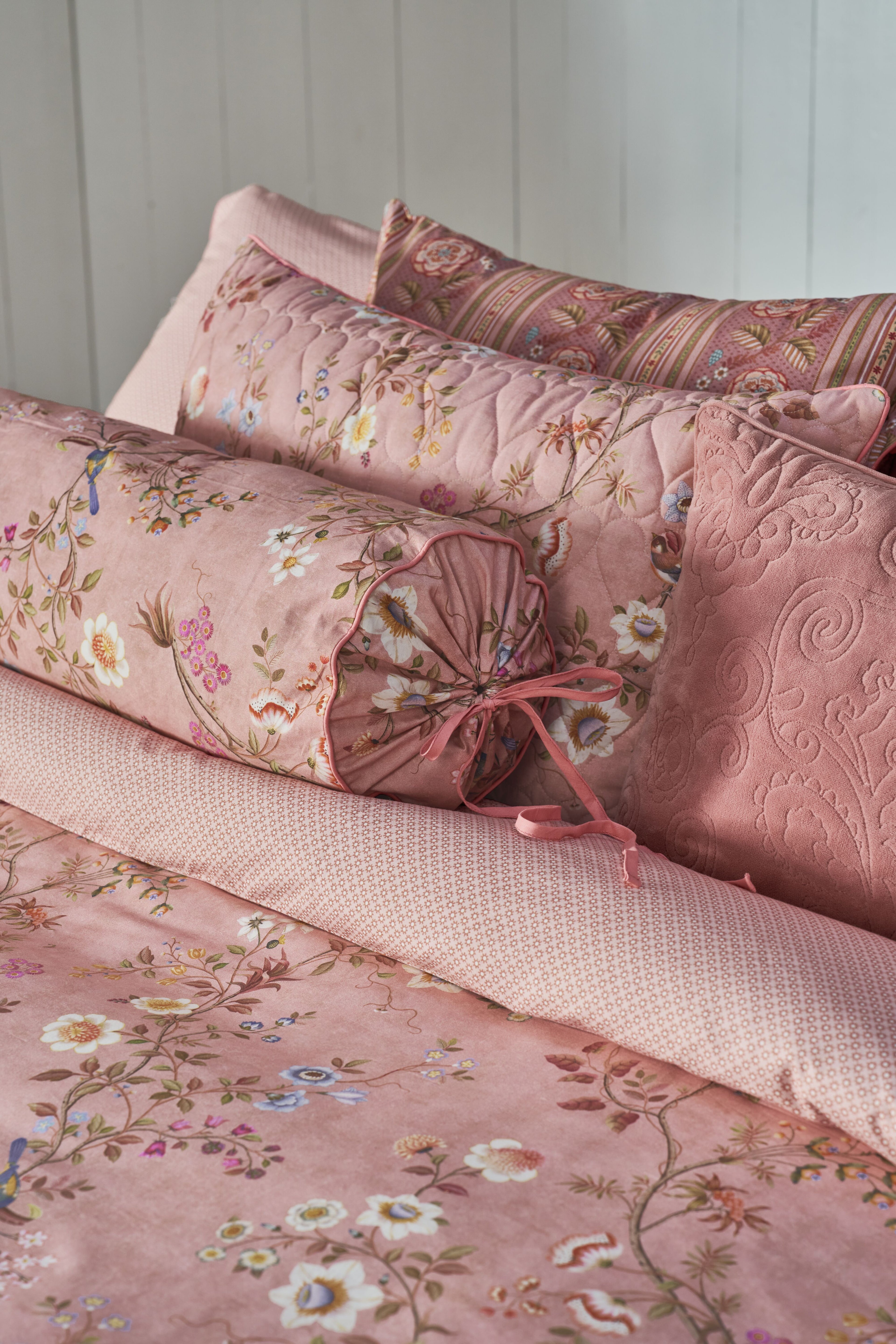 Pip Studio Lotus Lullaby Kissen - Rosa