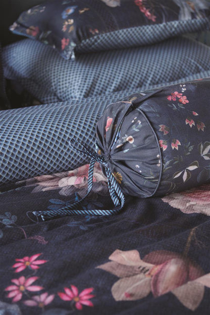 Pip Studio Tokyo Bouquet Roll Zierkissen - Dunkelblau