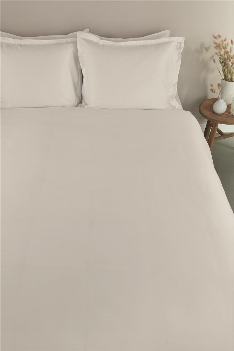 Ambiante Satin Uni Bed Linen - White