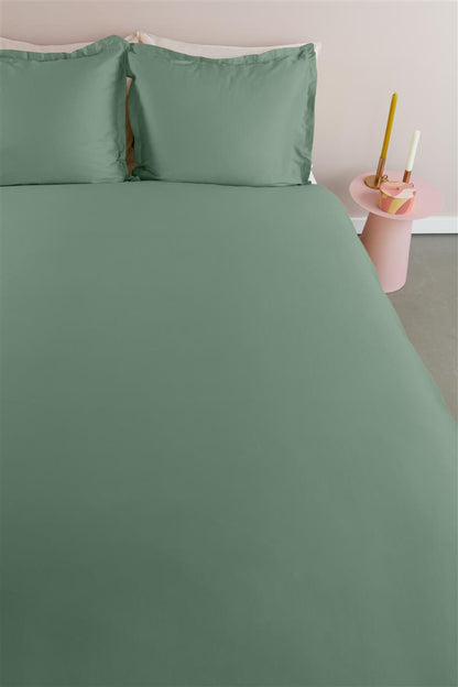 Ambiante Satin Uni Bed Linen - Green