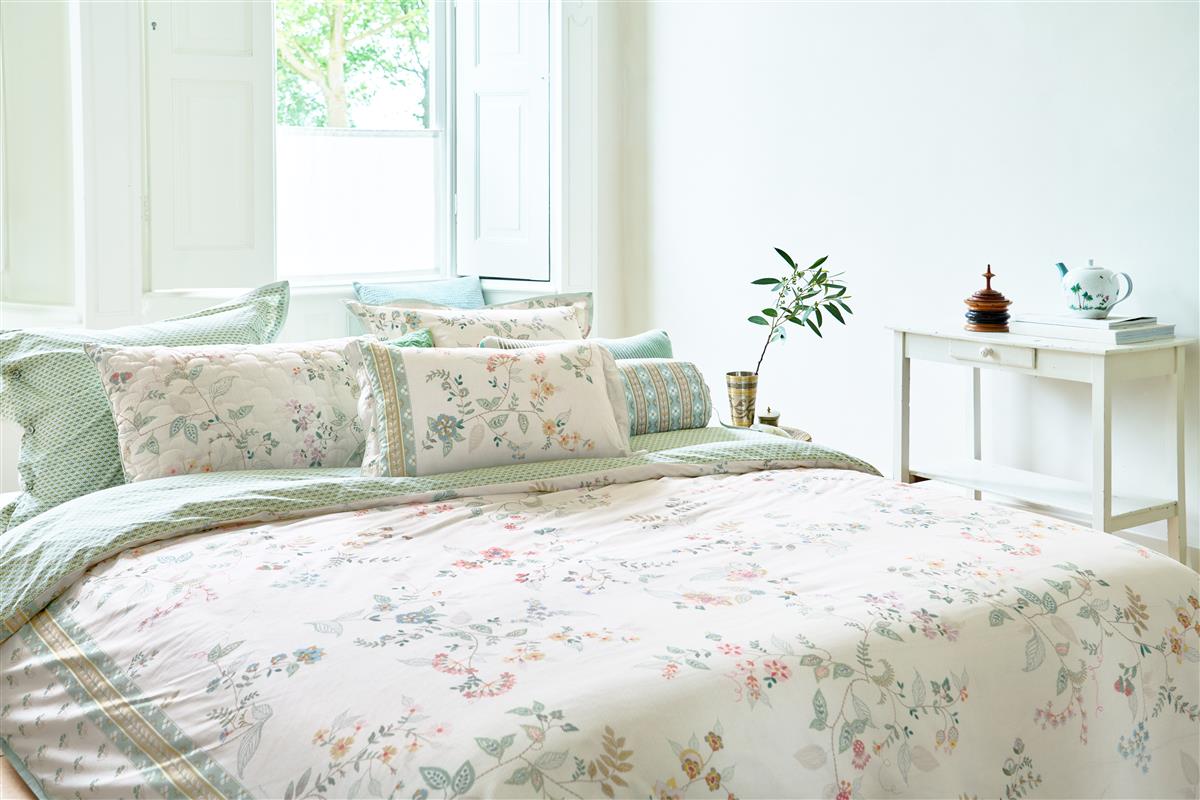 Pip Studio Kili Flower Bedding - White