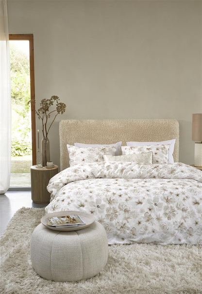 Riviera Maison Flowing Flowers Bedding - Sand