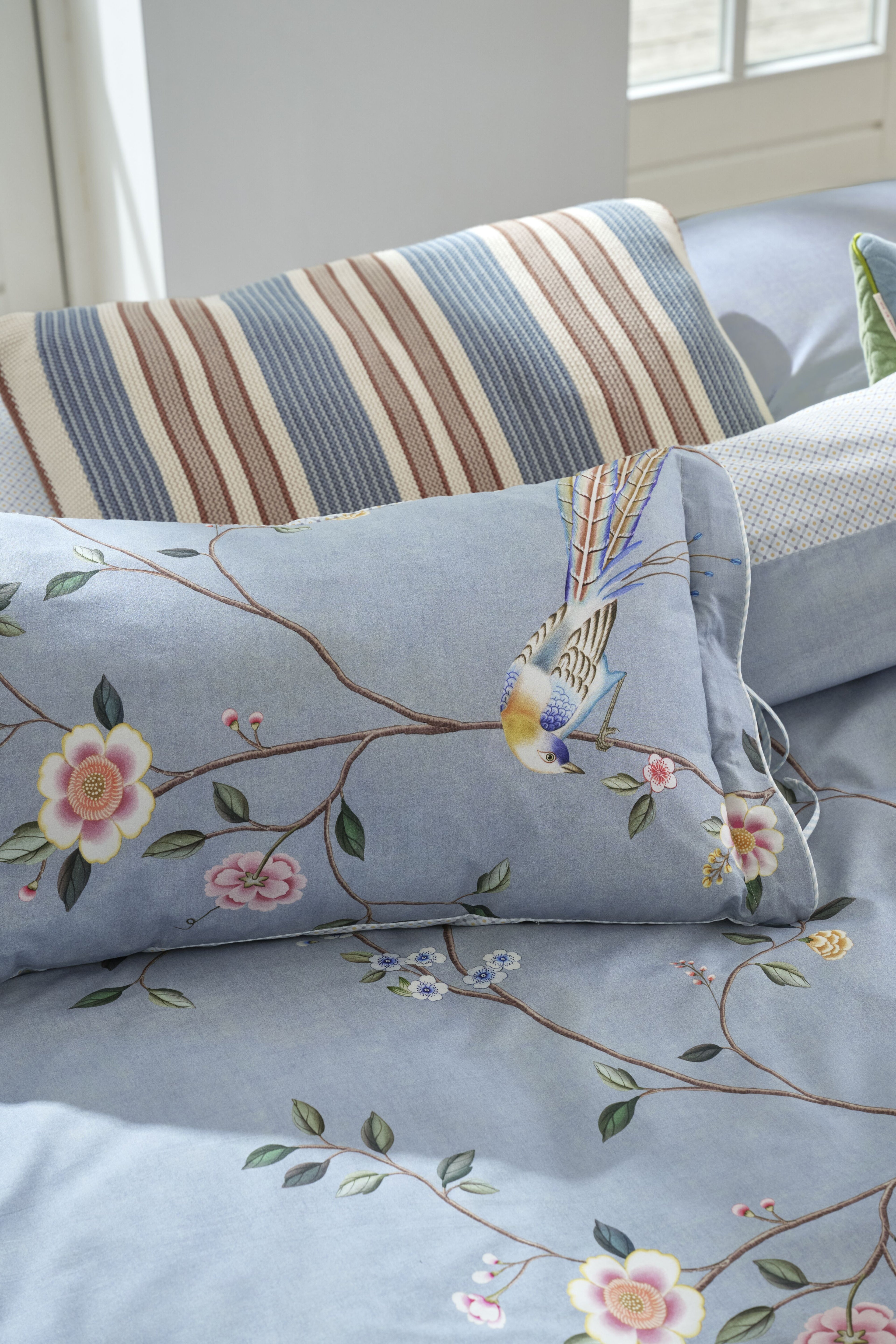 Pip Studio Bamboo Blossom Kissen - Hellblau