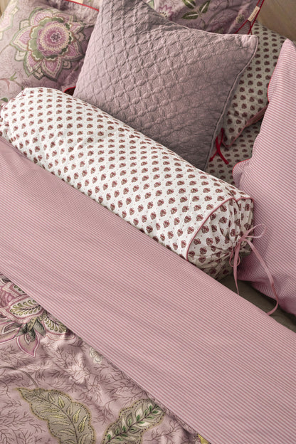 Pip Studio Jaipur Flower Kissen - Hellrosa