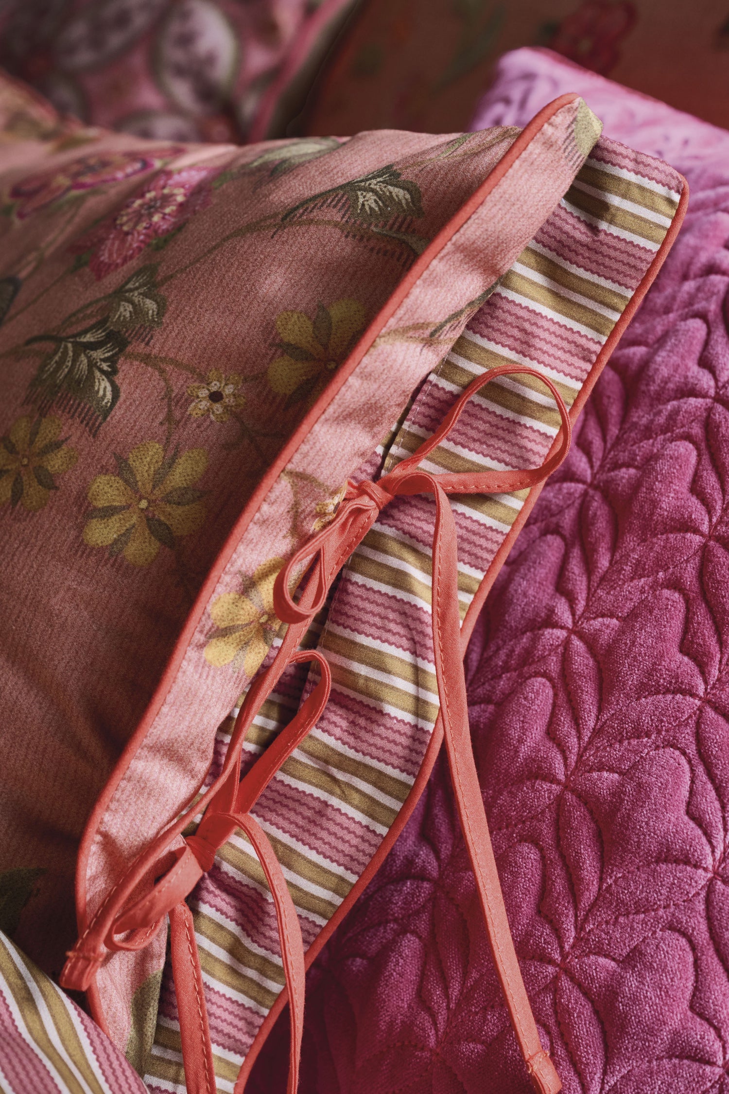 Pip Studio Coco Flower Kissen - Koralle