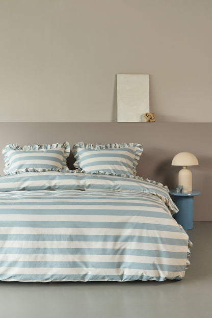 Ambiante Striped Ruffle Bettwäsche - Blau